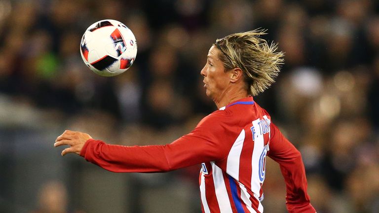 MELBOURNE, AUSTRALIA - JULY 29:  Fernando Torres of Atletico de Madrid competes for the ball during 2016 International Champions Cup Australia match betwee