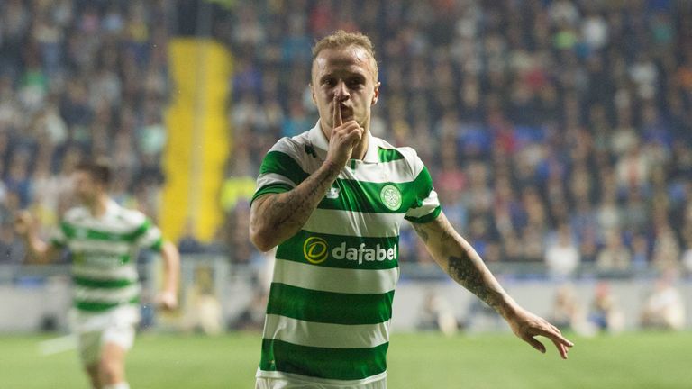 Celtic's Leigh Griffiths celebrates his equaliser