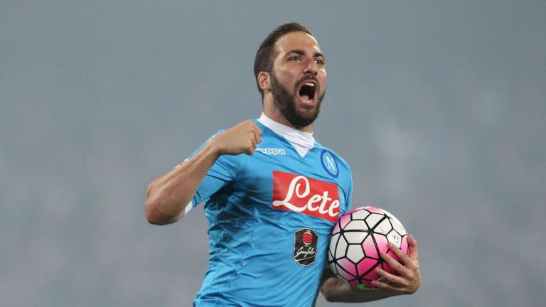 Napoli forward Gonzalo Higuain celebrates