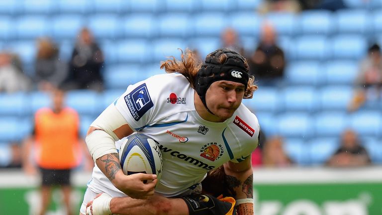 COVENTRY, ENGLAND - APRIL 09:  Dan Robson of Wasps tackles Harry Williams of Exeter Chiefs during the European Rugby Champions Cup Quarter Final match betw