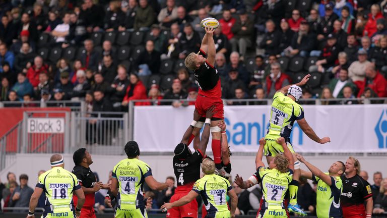 BARNET, ENGLAND - OCTOBER 17:  Jackson Wray of Saracens wins a line out ball during the Aviva Premiership match between Saracens and Sale Sharks at Allianz