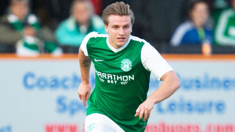Hibernian striker Jason Cummings