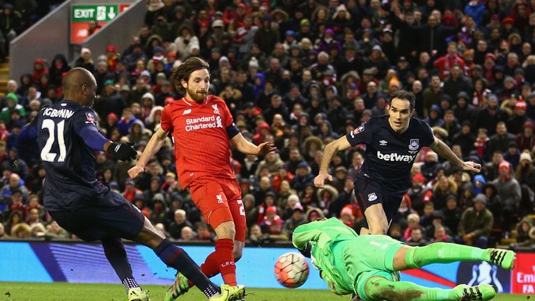 Liverpool are prepared to let Joe Allen leave the club after accepting an offer from Stoke for him this week