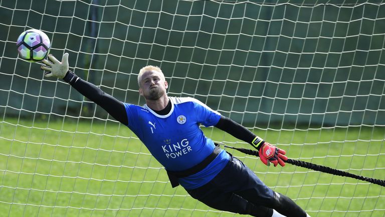 Kasper Schmeichel says the hunger from the players to achieve ambitious goals remains after last season