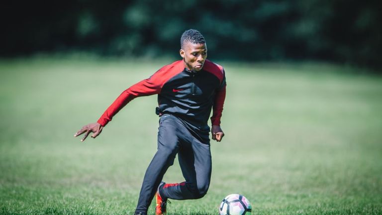 Manchester City forward Kelechi Iheanacho training in Nike apparel
