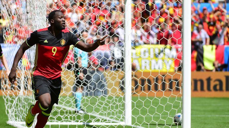 Belgium's forward Romelu Lukaku celebrates after scoring a goal during the Euro 2016 group E football match between Belgium and Ireland at the Matmut Atlan