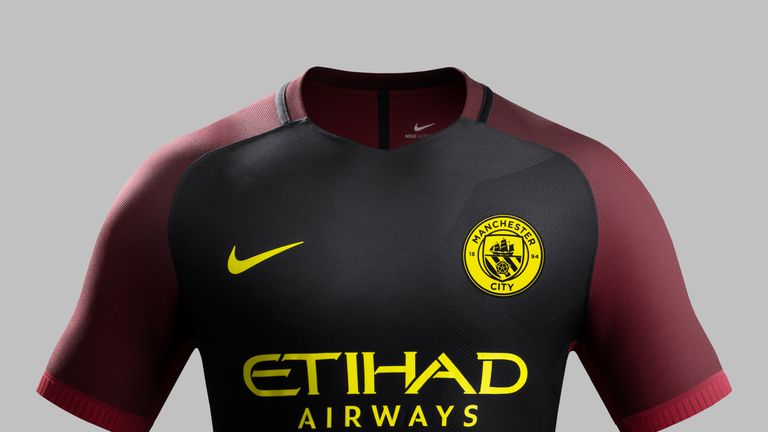Manchester City's away shirt featuring flashes of yellow (image c/o Nike)