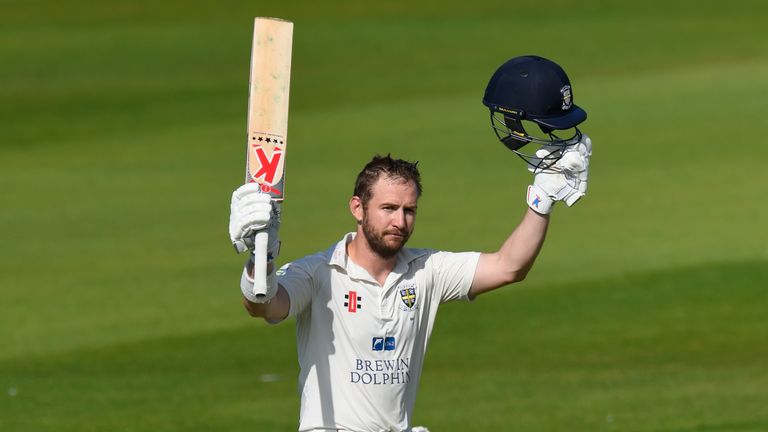 Mark Stoneman has completed his contract with Durham.