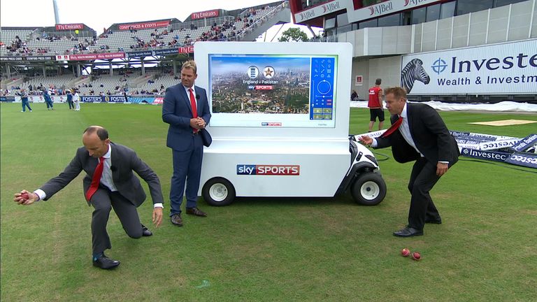 Nasser Hussain, catching demo, Old Trafford