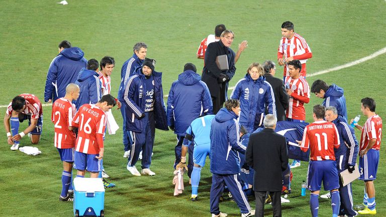 Paraguay prepare for a penalty shoot-out... a familiar sight at Copa America 2011