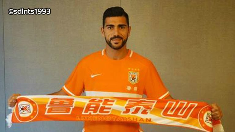 Graziano Pelle joins Chinese Super League side Shandong Luneng for £13m