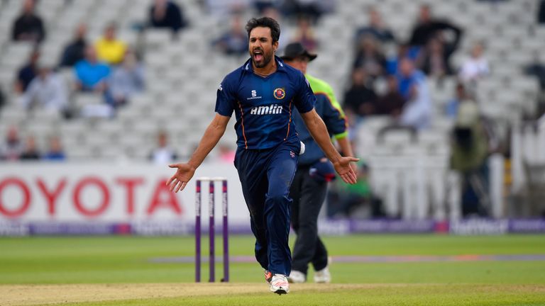 BIRMINGHAM, ENGLAND - AUGUST 13:  Essex bowler Ravi Bopara celebrates after dismissing Bears batsman Varun Chopra picks up some runs during the NatWest T20