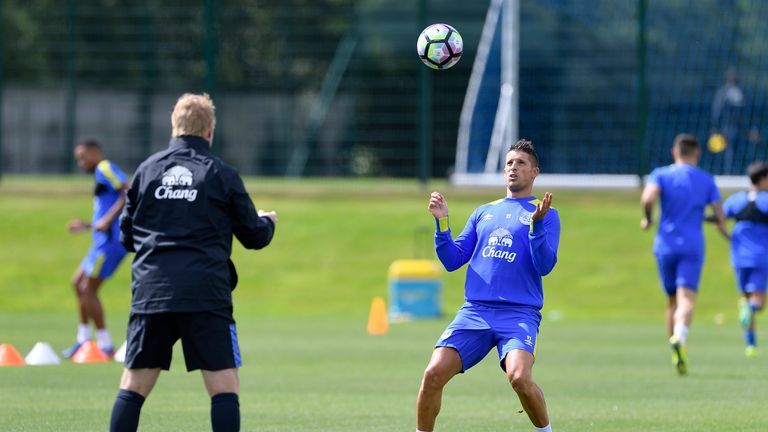 Ronald Koeman tests Kevin Mirallas' ball control during Everton's first training session back at Finch Farm
