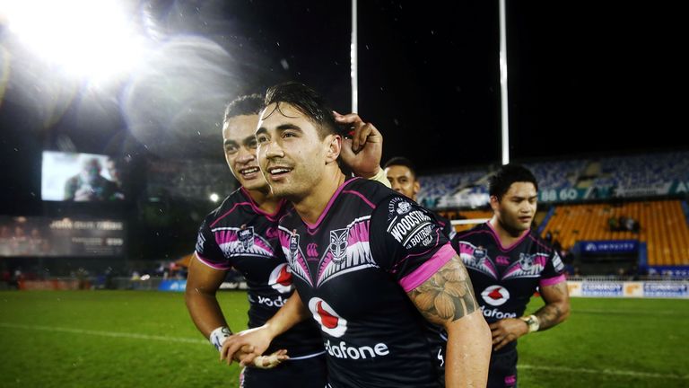 Shaun Johnson is congratulated after scoring the winning try against Penrith