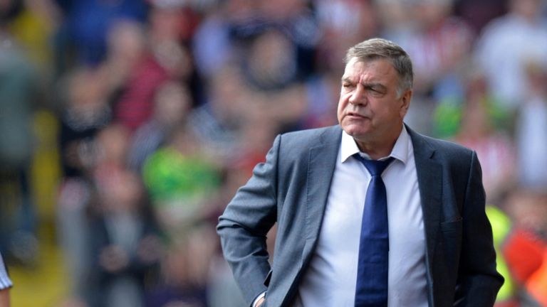 Sunderland's English manager Sam Allardyce watches from the touchline