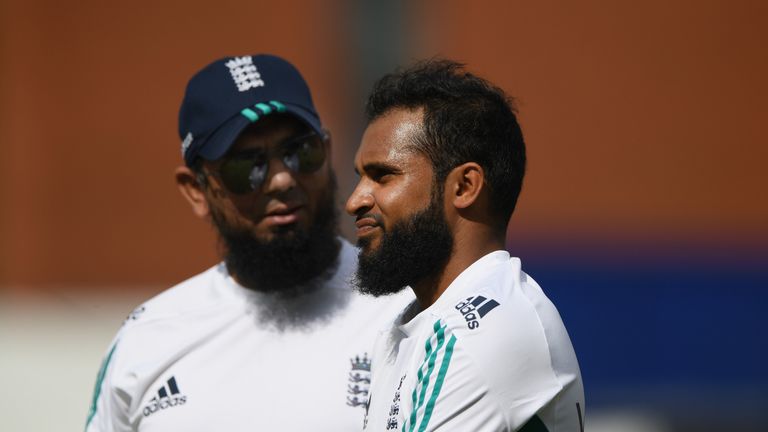 MANCHESTER, ENGLAND - JULY 21:  England bowler Adil Rashid (r) chats with spin bowling coach Saqlain Mushtaq during England Nets ahead of the 2nd Investec 