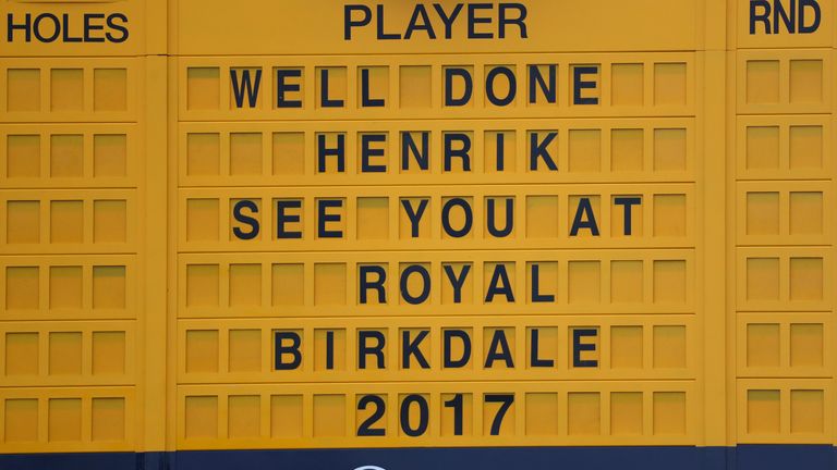 TROON, SCOTLAND - JULY 17:  The scoreboard Henrik Stenson of Sweden's celebrates victory after the final round on day four of the 145th Open Championship a
