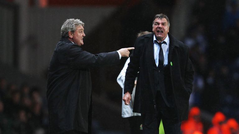 BLACKBURN, ENGLAND - OCTOBER 18:  Steve Bruce the manager of Sunderland and Sam Allardyce the manager of Blackburn Rovers look on during the Barclays Premi