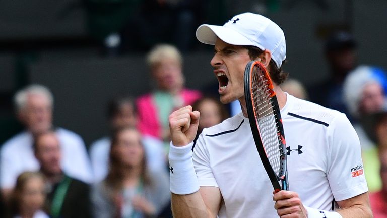 Britain's Andy Murray celebrates winning a point against  Australia's Nick Kyrgios