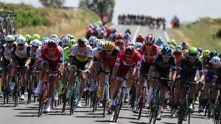 Cyclists ride in an echelon after the pack broke up due to hard wind during the 162,5 km eleventh stage of the 103rd edition of the Tour de France cycling 