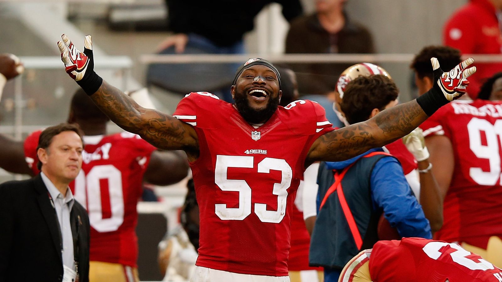 49ers sign linebacker NaVorro Bowman to 4-year extension