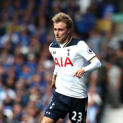 Eriksen signs new Spurs deal