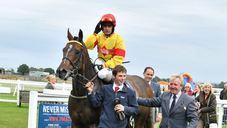 Alpha Delphini and rider Connor Beasley after winning the Beverley Bullet