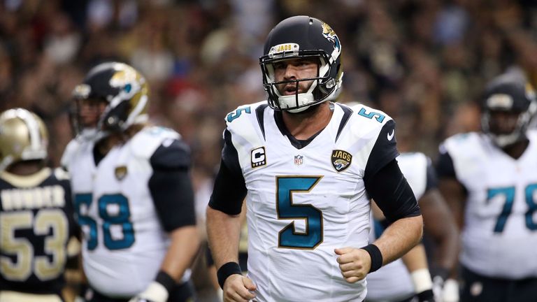 NEW ORLEANS, LA - DECEMBER 27:  Blake Bortles #5 of the Jacksonville Jaguars leaves the field during the second quarter of a game against the New Orleans S