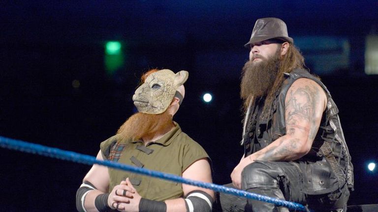 WWE Smackdown - Bray Wyatt and Erick Rowan