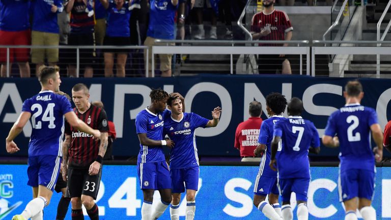 Chelsea celebrates Oscar penalty conversion