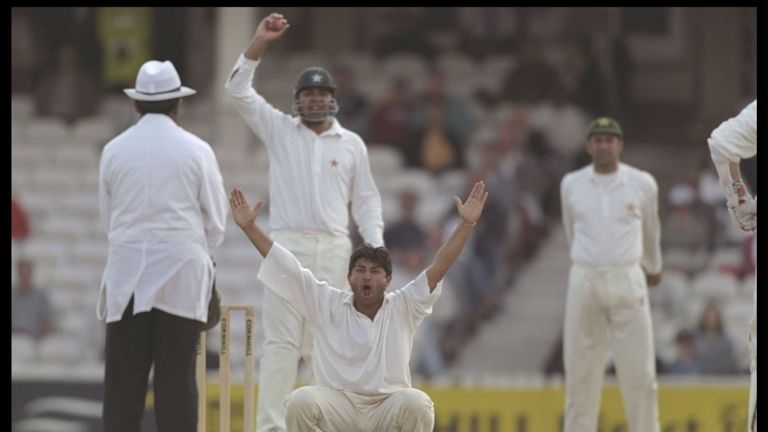 Mushtaq Ahmed of Pakistan appeals for a wicket during the third test between England and Pakistan at the Oval