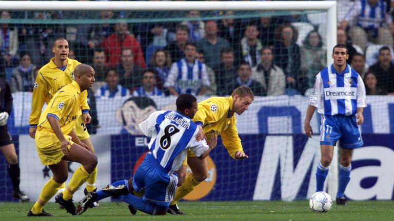 17 Apr 2001:  Djalminha of Deportivo La Coruna tries to tackle David Batty of Leeds during the UEFA Champions League quarter-final