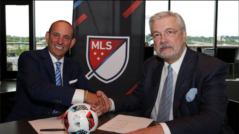 MLS Commissioner Don Garber and Minnesota United owner Bill Mcguire (Credit: Minnesota's Facebook page)