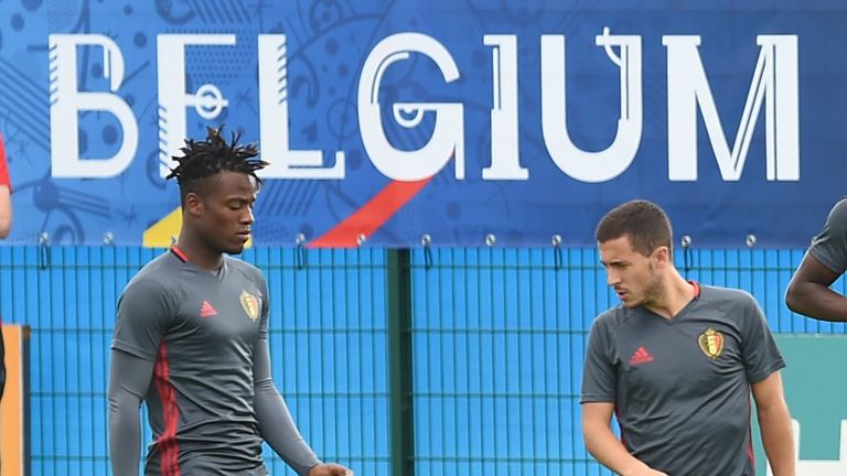 Belgium's forwards Eden Hazard (R) and Michy Batshuayi (L) take part in a training session during the Euro 2016 football tournament at Le Haillan on June 3