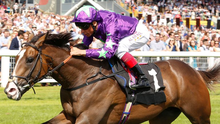 Escobar ridden by Frankie Dettori wins the Denford Stud Washinton Singer Stakes 