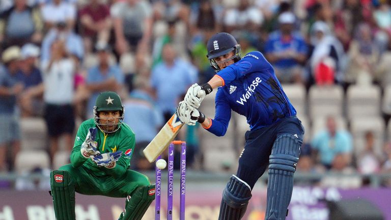 Opener Jason Roy tees off after being dropped by Sarfraz Ahmed