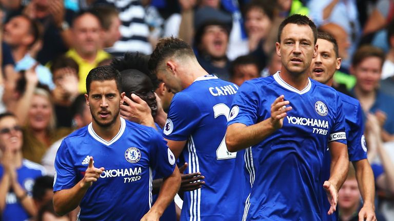LONDON, ENGLAND - AUGUST 27:  Eden Hazard of Chelsea celebrates scoring his sides first goal with team mates during the Premier League match between Chelse