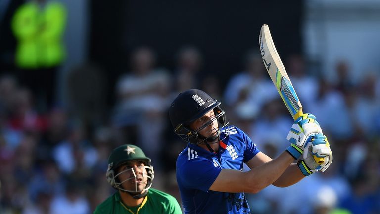Jos Buttler struck three sixes in succession to reach his fifty