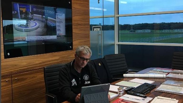 Manchester United boss Jose Mourinho posted a picture of his office on Instagram with SSNHQ on in the background @josemourinho