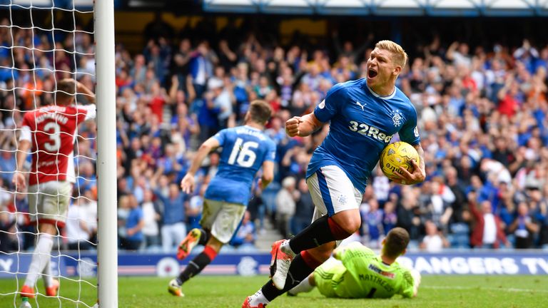 Rangers' Martyn Waghorn celebrates his goal