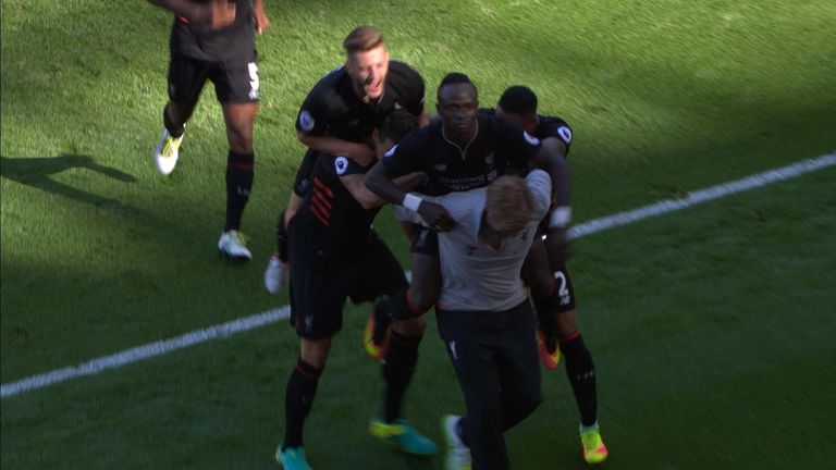 Liverpool celebrate after going 4-1 up at Arsenal