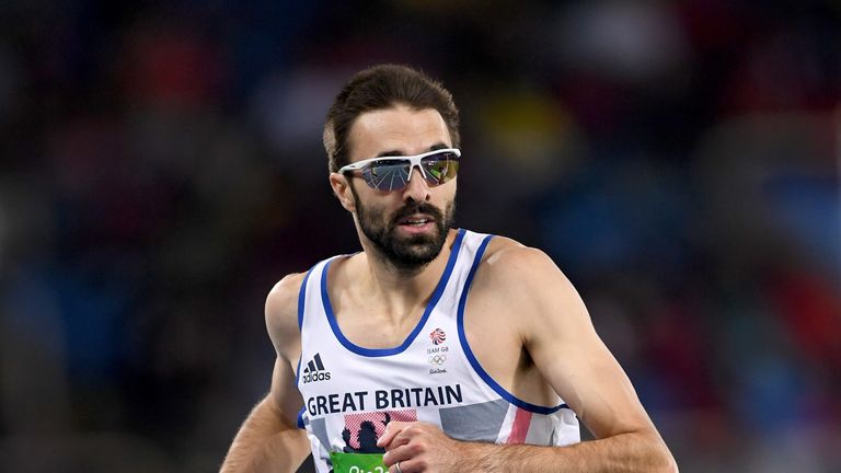 RIO DE JANEIRO, BRAZIL - AUGUST 12:  Martyn Rooney of Great Britain competes during the Men's 400m Round 1 on Day 7 of the Rio 2016 Olympic Games at the Ol