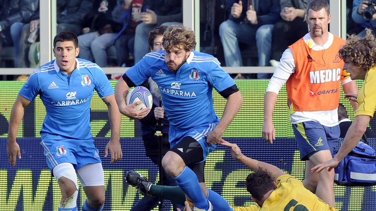 FLORENCE, ITALY - NOVEMBER 24:  Mirco Bergamasco of Italy (C) during the international rugby test match between Italy and Australia at Artemio Franchi on N