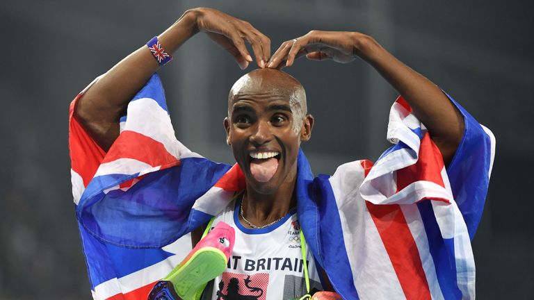 Britain's Mo Farah celebrates after he won the Men's 5000m Final during the athletics event at the Rio 2016 Olympic Games at the Olympic Stadium in Rio de 