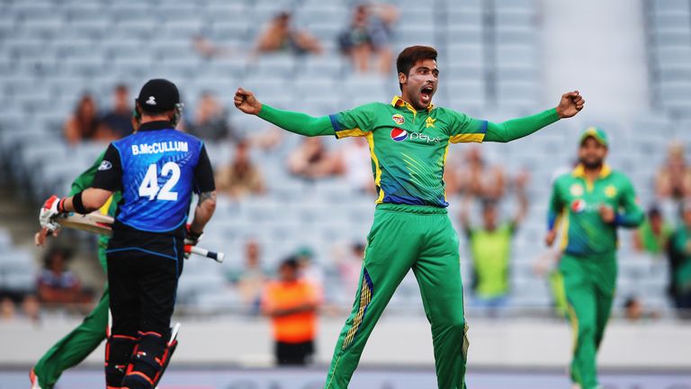 Mohammad Amir of Pakistan celebrates the wicket of Brendon McCullum of the Black Caps during the One Day International