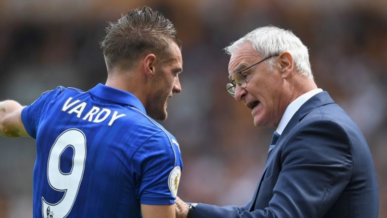 Claudio Ranieri bacchetta il suo Leicester che ha perso nel debutto stagionale in Premier League contro l'Hull City (Getty)
