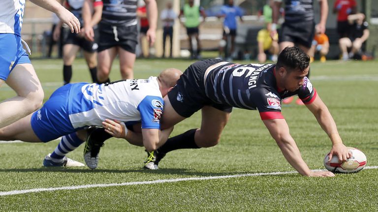 Api Pewhairangi scores a try against Workington Town