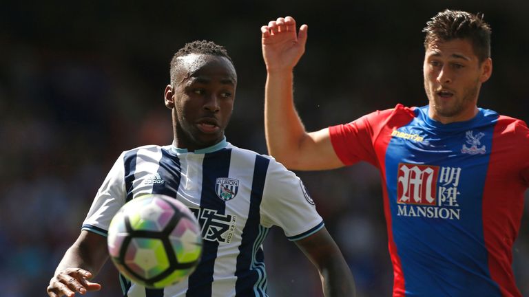 West Brom striker Saido Berahino (L) vies with Crystal Palace's defender Joel Ward