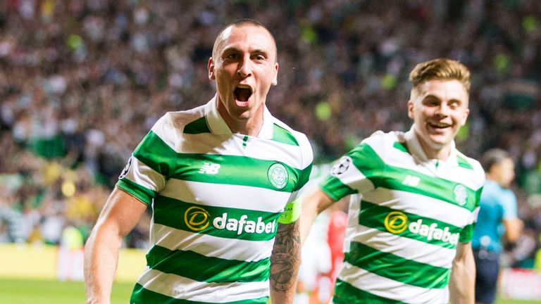 Celtic's Scott Brown celebrates scoring his side's fifth goal of the game with teammate James Forrest (right) during the UEFA Champions League qualifying p