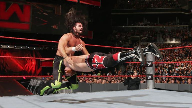 WWE - Monday Night Raw, Seth Rollins v Sami Zayn